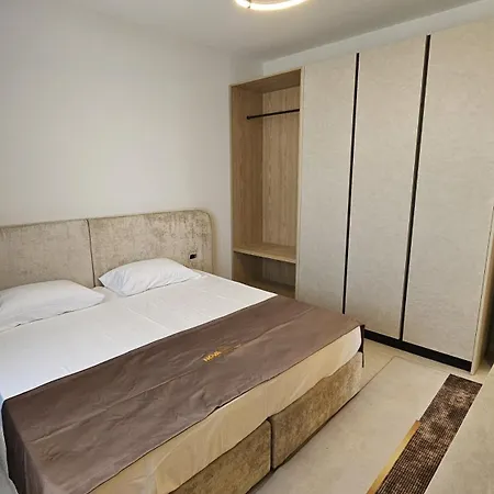 Nova Golem (Tirana)